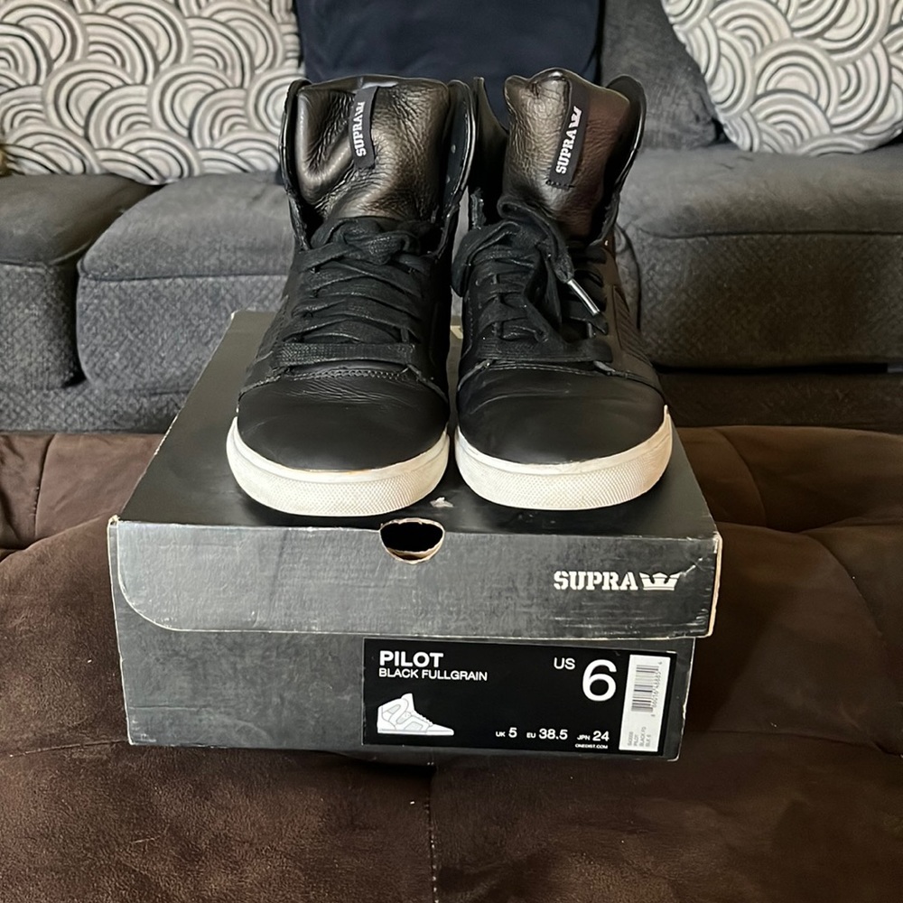 Supra black sneakers
